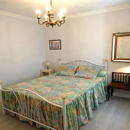 Maison Charmante A Avec Terrasse Et Jardin, Animaux Acceptes