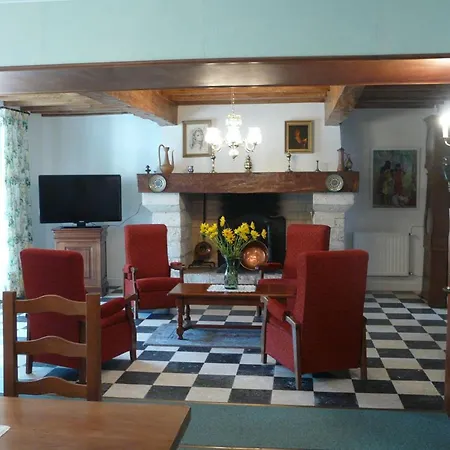 Maison Charmante A Avec Terrasse Et Jardin, Animaux Acceptes *