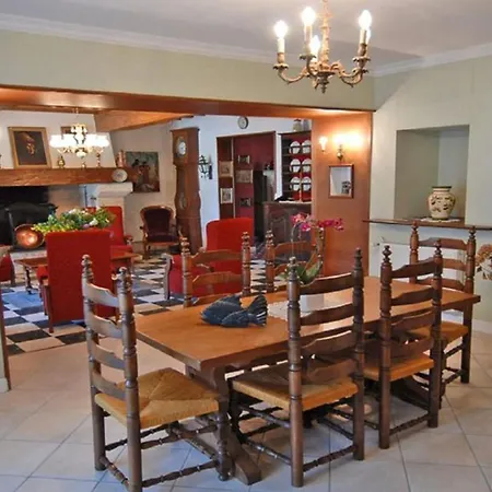 Maison Charmante A Avec Terrasse Et Jardin, Animaux Acceptes Lannes