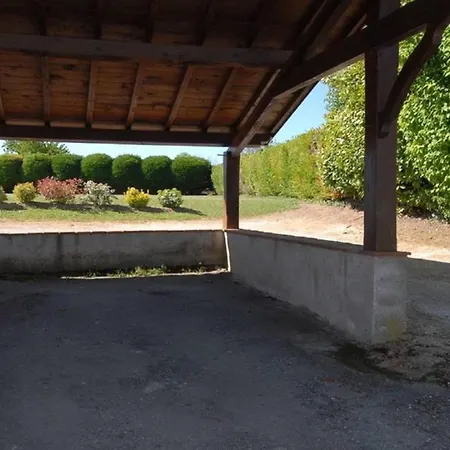 Maison Charmante A Avec Terrasse Et Jardin, Animaux Acceptes Semesterbostad Lannes